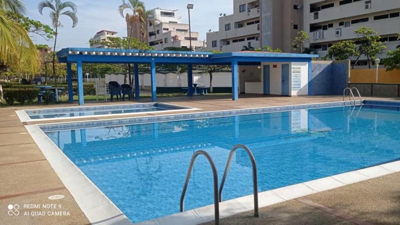 Apartamento - Flamingo Suites Higuerote Luaran gambar